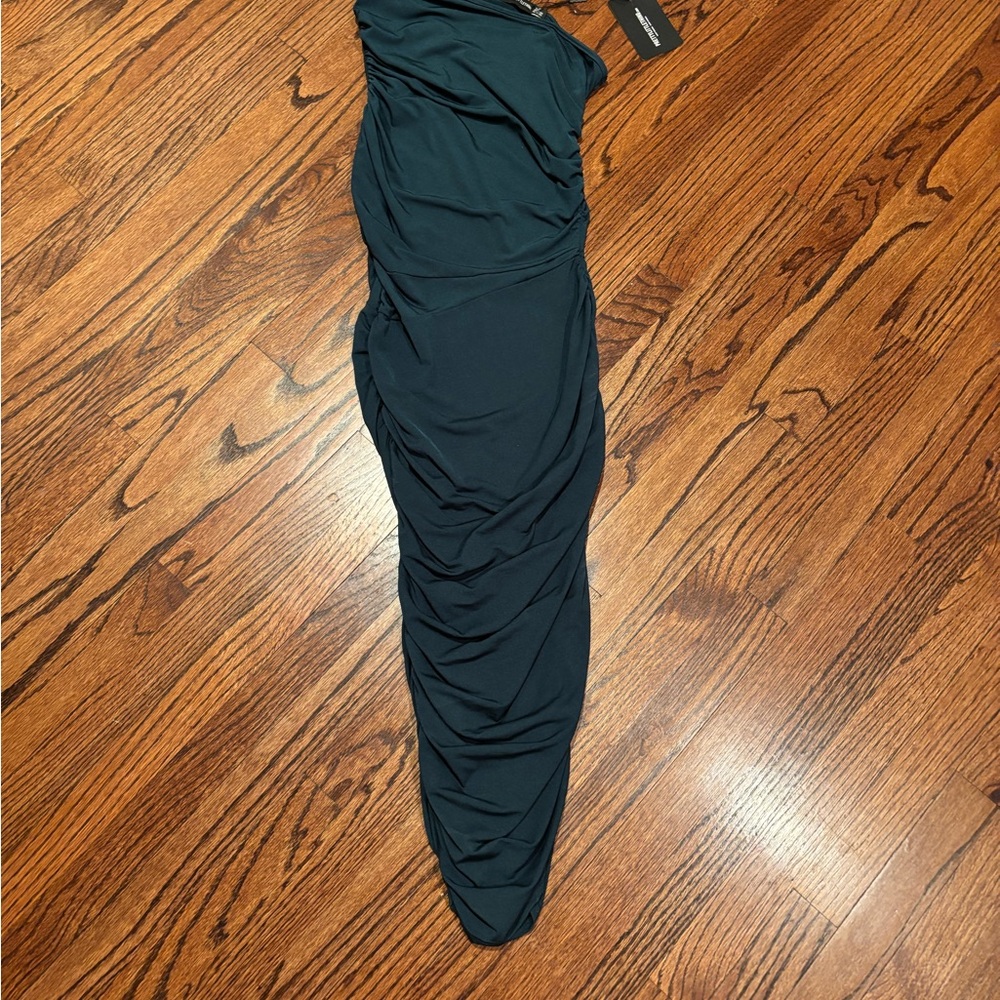 PrettyLittleThing Dark Green One Shoulder Dress
